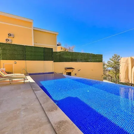 Doga Akasya / Kalkan Hotel